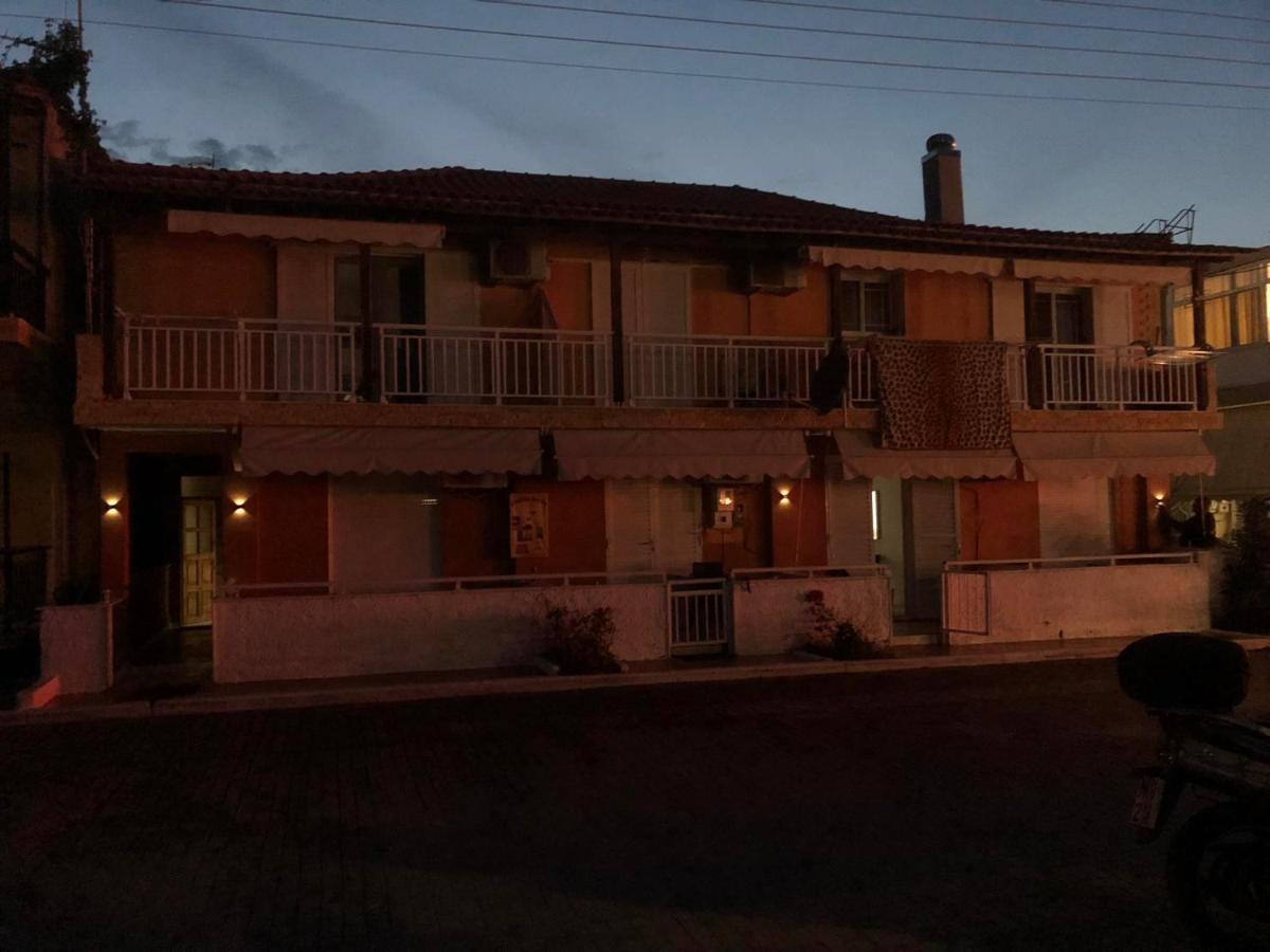 سارتي Eudokia Rooms المظهر الخارجي الصورة