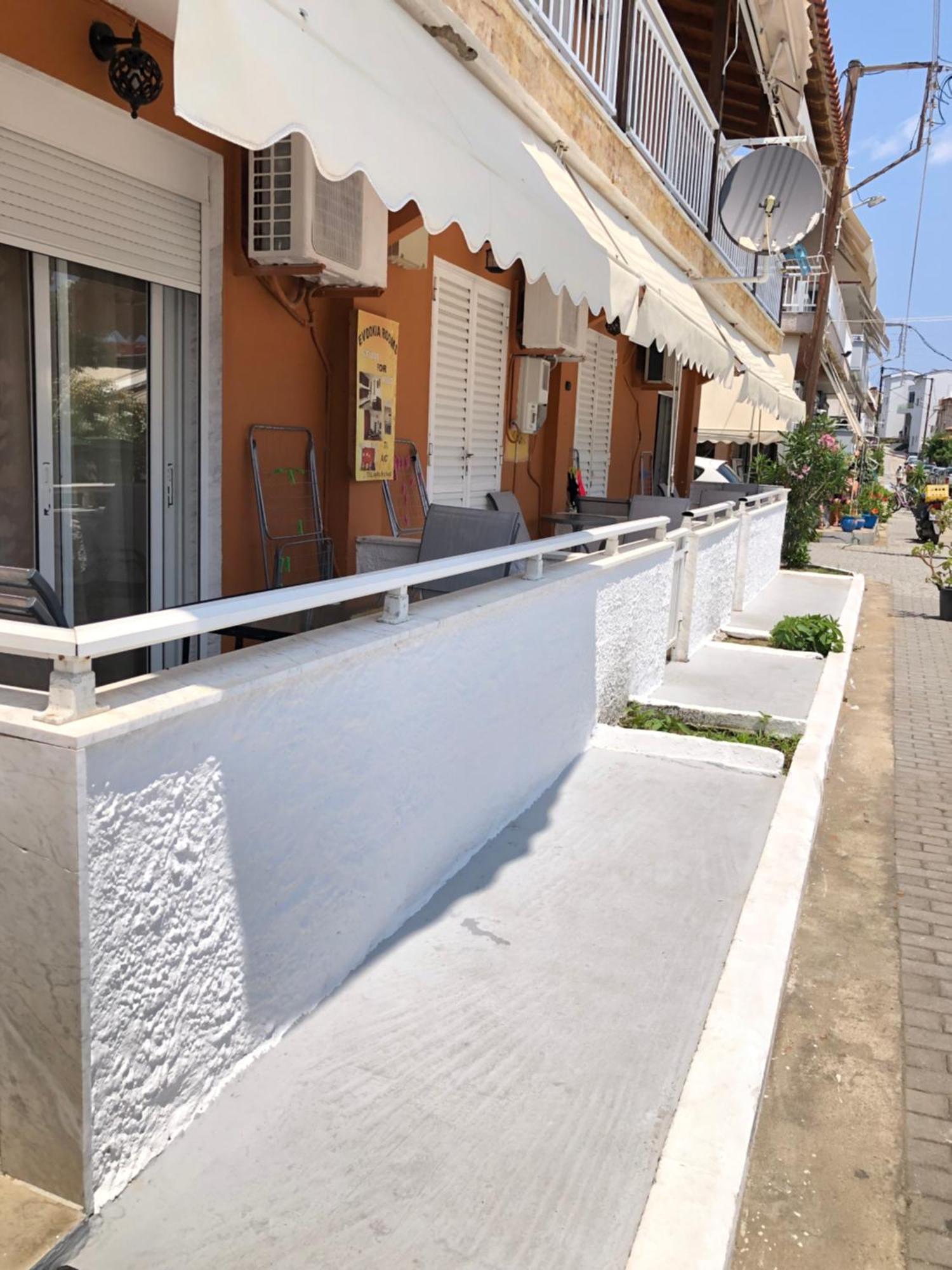 سارتي Eudokia Rooms المظهر الخارجي الصورة